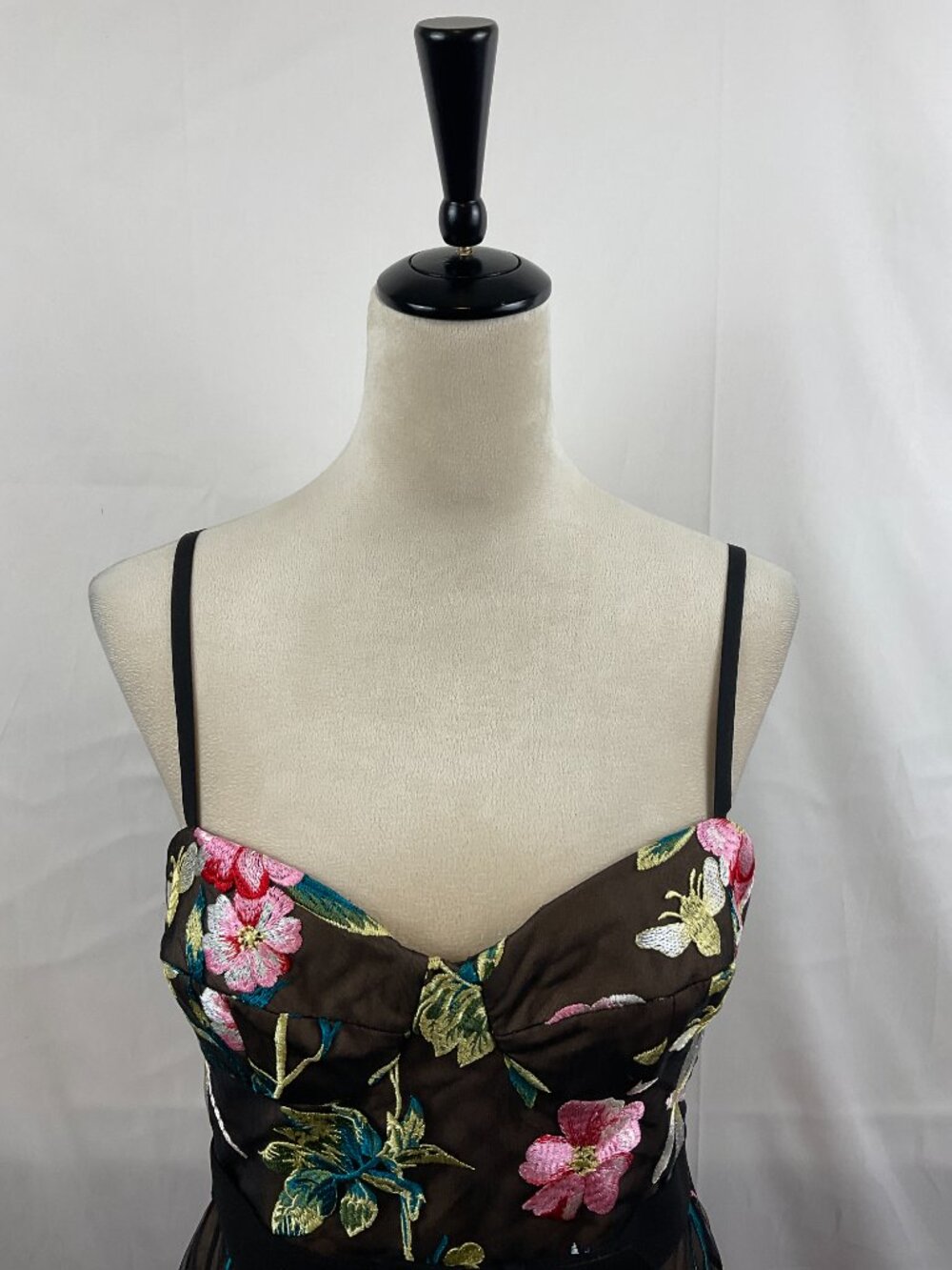 Dress the Population Dress M Black Beige Pink Green Blue Embroidered Overlay - Picture 2 of 11